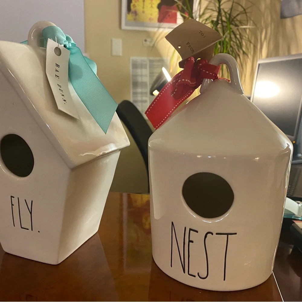 RARE VINTAGE RAE DUNN “FLY” Birdhouse 🥚🪺